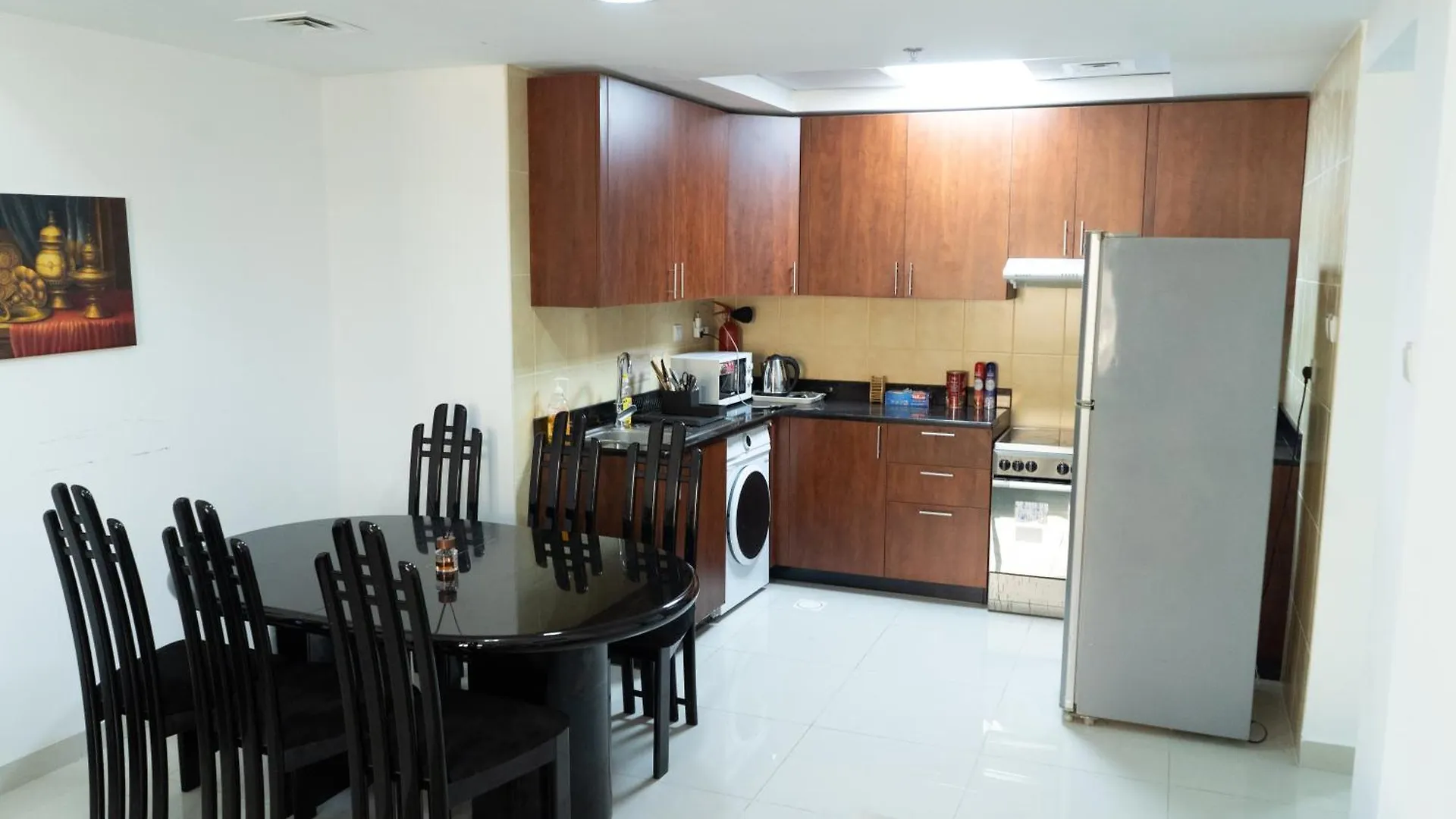 2 B/R Escan Tower Dubai Marina Near Metro Beach Apartment