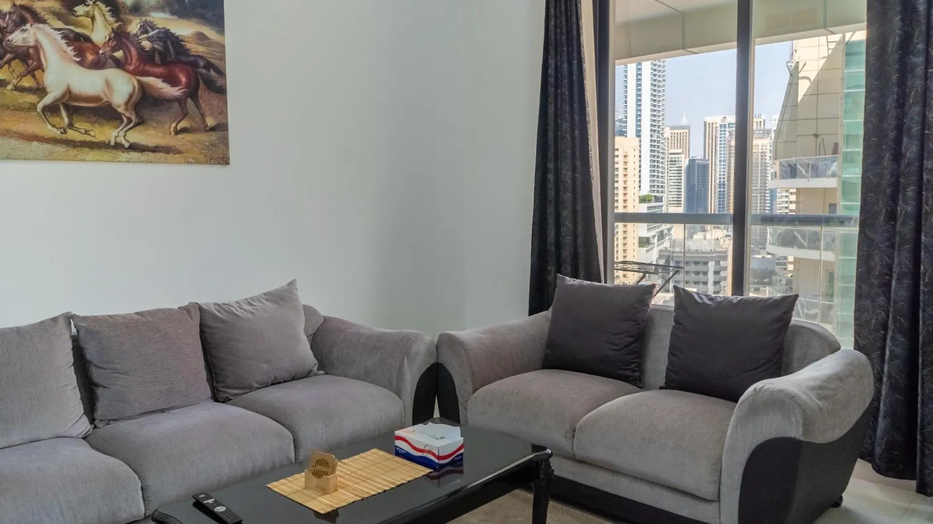 2 B/R Escan Tower Dubai Marina Near Metro Beach Apartment