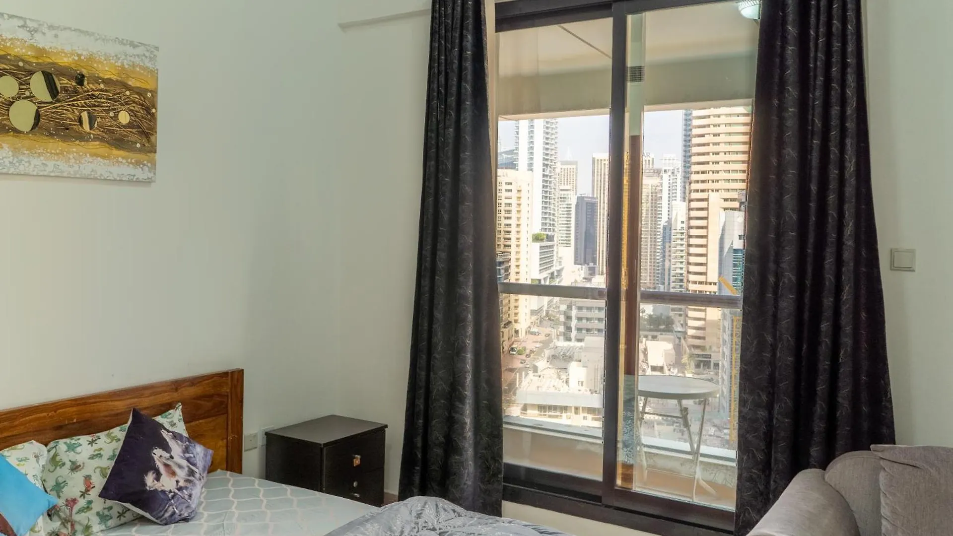 2 B/R Escan Tower Dubai Marina Near Metro Beach Apartment United Arab Emirates
